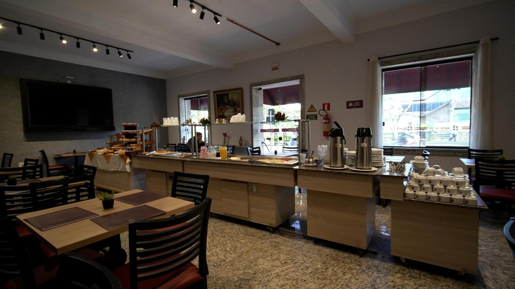 Hotel Euro Suite Pocos De Caldas By Nacional Inn Esterno foto