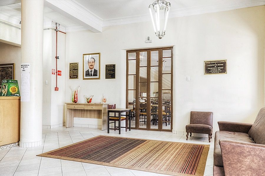 Hotel Euro Suite Pocos De Caldas By Nacional Inn Esterno foto