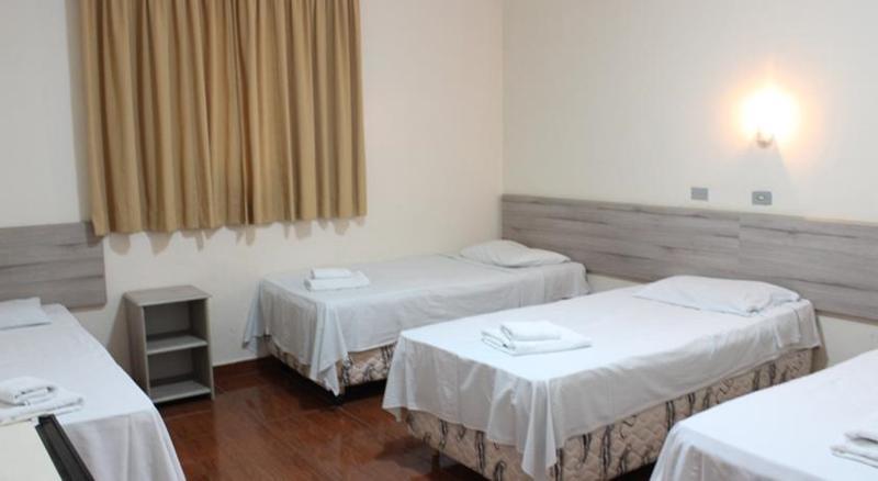 Hotel Euro Suite Pocos De Caldas By Nacional Inn Esterno foto