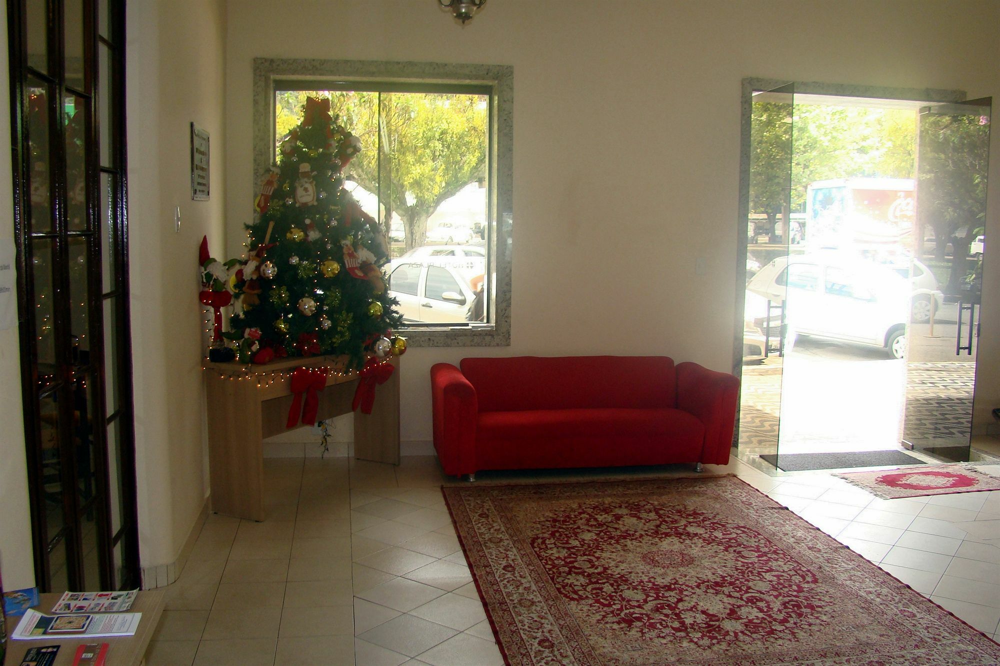 Hotel Euro Suite Pocos De Caldas By Nacional Inn Esterno foto