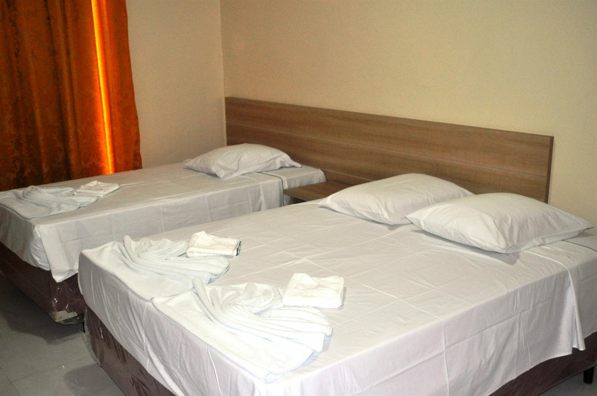 Hotel Euro Suite Pocos De Caldas By Nacional Inn Esterno foto